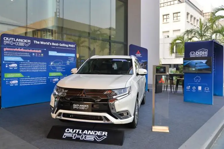มิตซูบิชิ มอเตอร์ส ประเทศไทย จัดแสดงเทคโนโลยี เดนโด ไดร์ฟ เฮ้าส์ ที่สถาบันวิชาการป้องกันประเทศ