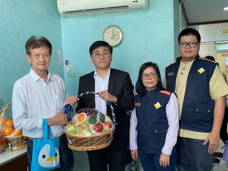 ภาพข่าว: ฟอลคอนประกันภัยดูแลค่ารักษาพยาบาลสูงสุด 5 ล้านบาท จากเหตุการณ์คนร้ายบุกปล้นร้านทอง จ. ลพบุรี