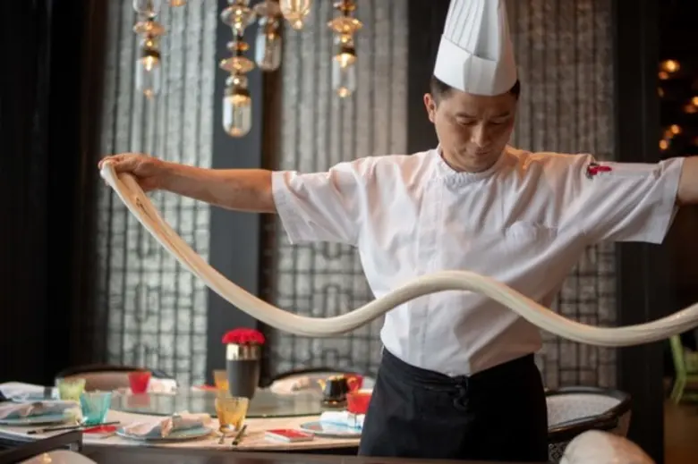 ต้อนรับปีหนูทอง เฉลิมฉลองตรุษจีนสไตล์โมเดิร์น ไชนีส ที่ ห้องอาหารจีน เย่า เรสเตอรองท์