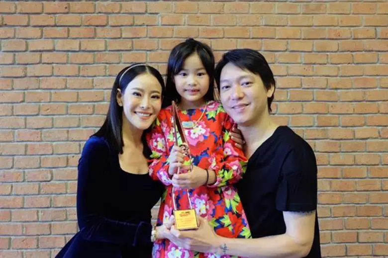 ธรรมดาที่ไหน!! พิธีกรตัวน้อย น้องณิริน ปณ...