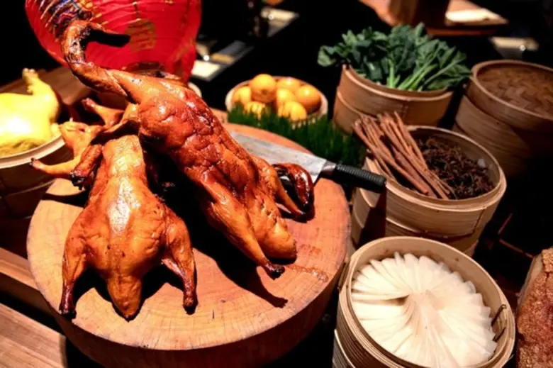 ขอเชิญทุกท่านมาร่วมเฉลิมฉลองเทศกาลวันตรุษ...