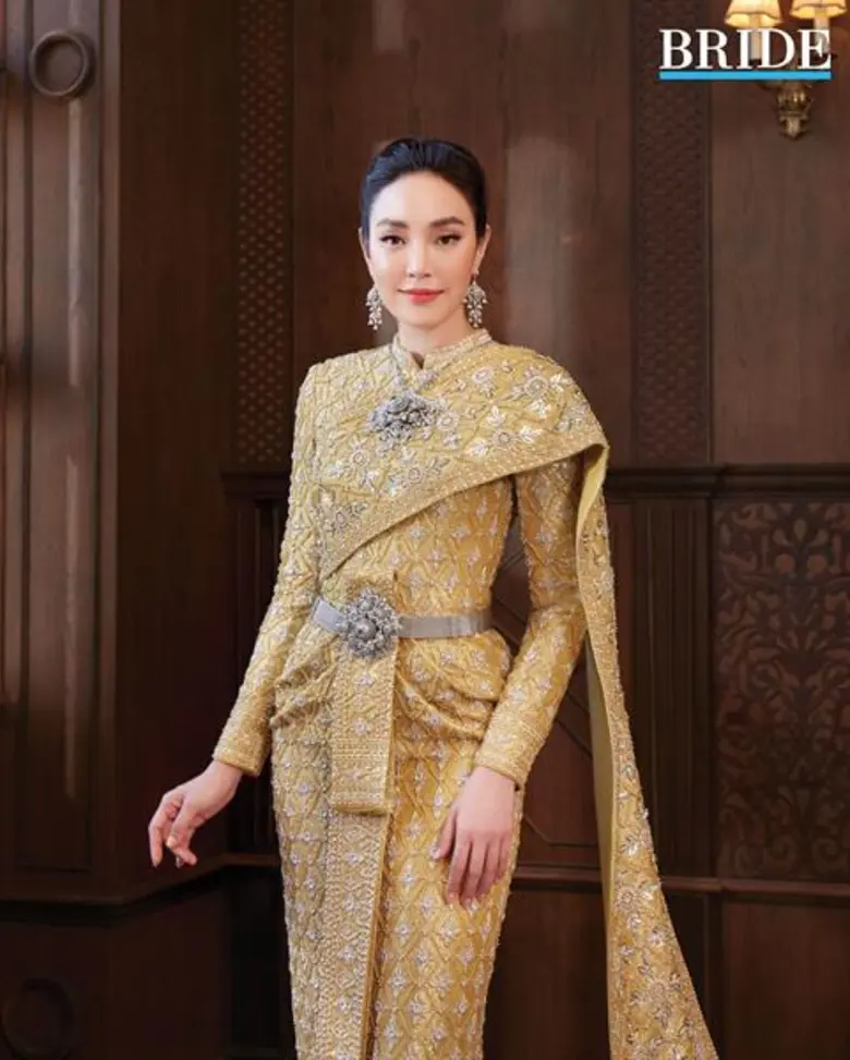 นิตยสาร Bride Magazine ฉบับพิเศษ Vol.8 “เมย์-พิชญ์นาฏ” ซ้อมใส่ชุดแต่งงานแบบไทย ขึ้นปก Bride Magazine ฉบับพิเศษเตรียมลุ้นข่าวดีเร็วๆ นี้