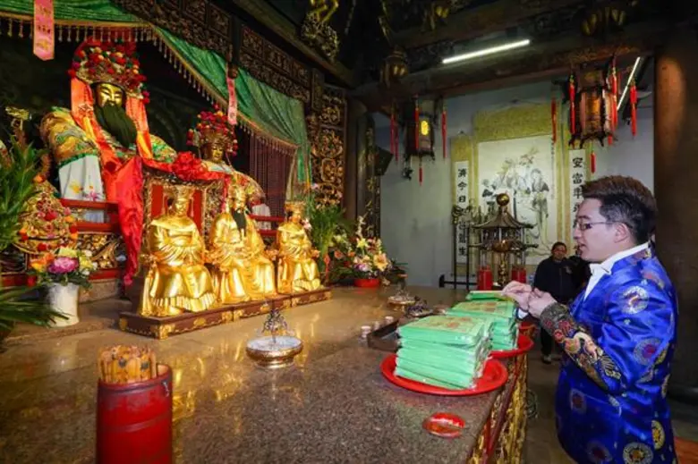 ไอคอนสยาม มหาปรากฏการณ์เฉลิมฉลองเทศกาลตรุ...