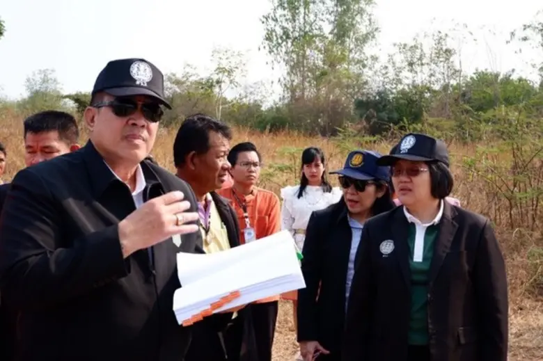 พลเอก ประวิตร วงษ์สุวรรณ รองนายกรัฐมนตรี ...