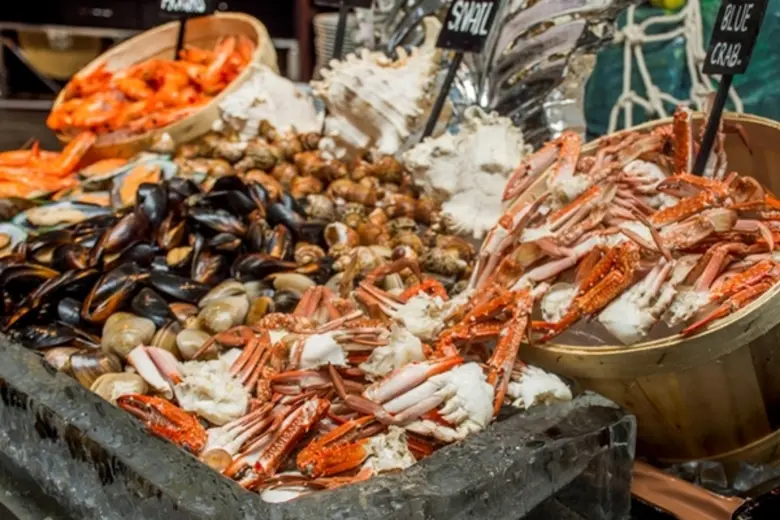 ฉลองตรุษจีน...กับบุฟเฟ่ต์มื้อพิเศษ ที่โรงแรมพูลแมน กรุงเทพฯ แกรนด์ สุขุมวิท