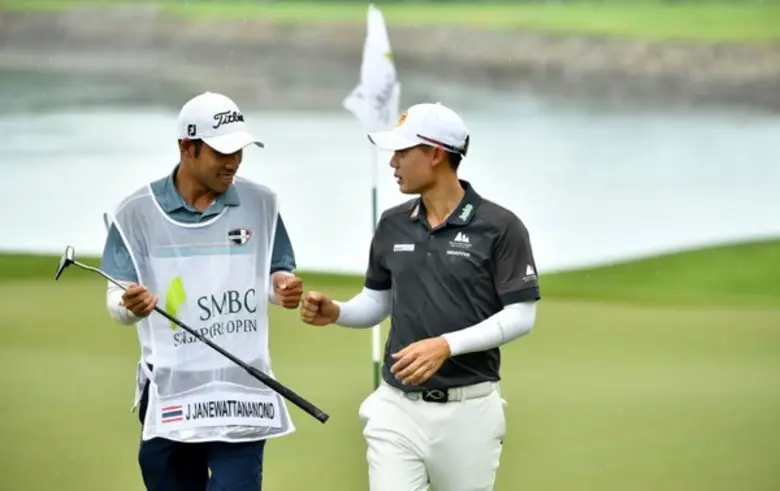 “คูชาร์”ระเบิดฟอร์มแซงนำเดี่ยว-“โปรแจ๊ส”ที่2ร่วมจบรอบสามกอล์ฟเอสเอ็มบีซี สิงคโปร์ โอเพน