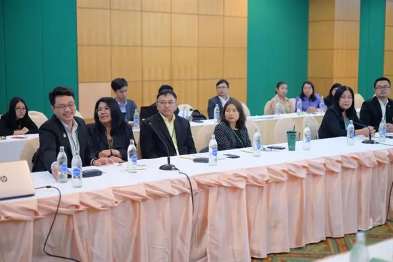 กยท. ลุยต่อ จับมือกรมวิชาการเกษตร เร่งทดสอบระบุเชื้อสาเหตุโรคใบร่วง ดึงประเทศเพื่อนบ้านผู้ปลูกยาง กำหนดแนวทางช่วยชาวสวนยาง