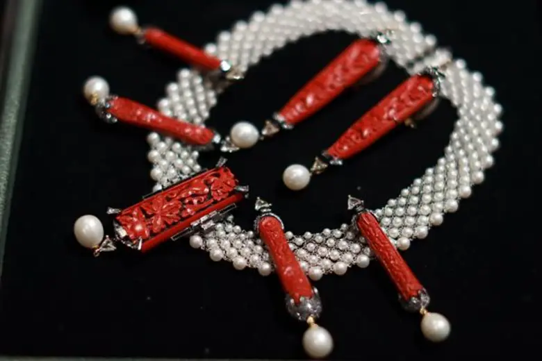 มาเรียนรู้คุณค่างานศิลปะจากช่างฝีมือขั้นสูง ผ่านผลงานแฮนด์เมดมาสเตอร์พีซ ฉลอง 37 ปี โลตัส อาร์ต เดอร์ วีฟว์