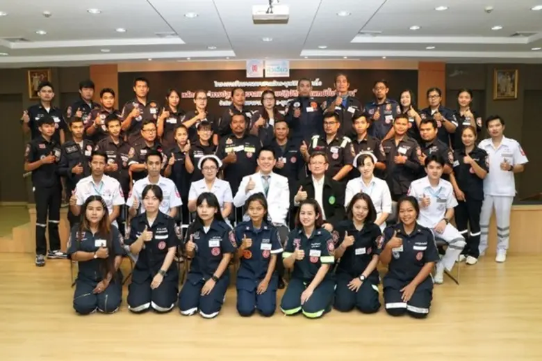 มูลนิธิป่อเต็กตึ๊ง ร่วมกับ โรงพยาบาลหัวเฉ...