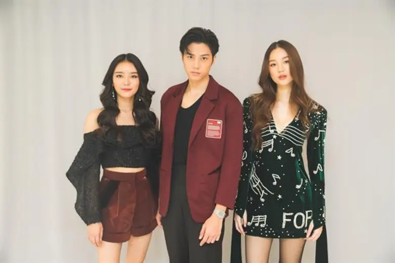 “ย้ง-ทรงยศ” นำทีมผู้บริหาร และตัวแทนนักแสดง เปิดโปรเจกต์ “NADAO ACADEMY” ร่วมค้นหา เด็กฝึก (Trainee) เพื่อพัฒนาเป็นศิลปิน และนักแสดงในสังกัด