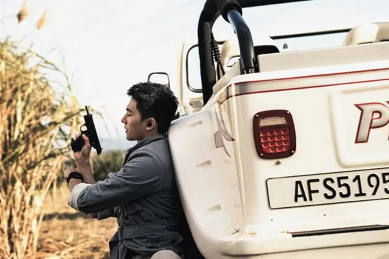 หยางหยาง พลิกบทบาทร่วมทีม "แวนการ์ด หน่วยพิทักษ์ฟัดข้ามโลก" บู๊-ทรหด-เต็มที่ จนพี่ใหญ่ เฉินหลง ต้องยกนิ้วให้