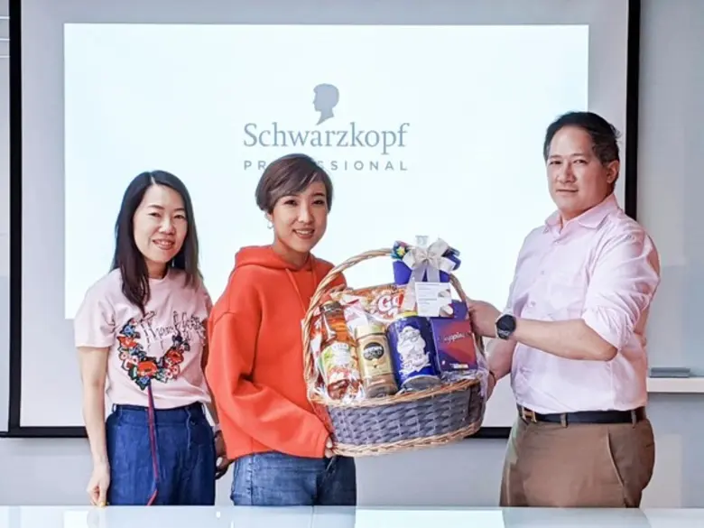 คุณชานน สัมพันธารักษ์ กรรมการผู้จัดการ บร...