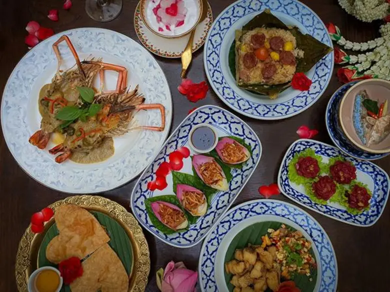 พระยาไดนิ่ง ห้องอาหารไทยที่การันตีคุณภาพแ...