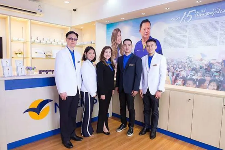 เปิดแล้ว M HERBS สูตรหมอแสง สาขาแรกในไทยที่ รพ.วัดสมานรัตนาราม