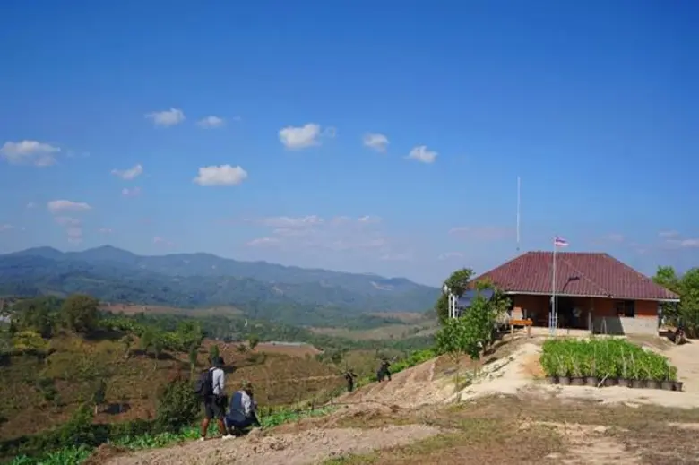 ทีวีไกด์: รายการ หลงรักยิ้ม ท่องแดนธรรมชาติบนดอย ส่องวิถีชีวิตเรียบง่ายของชาวเขา