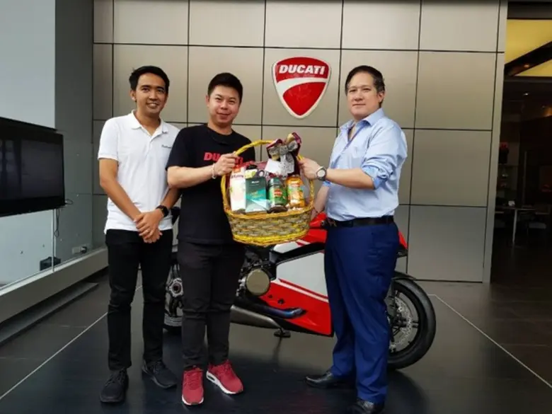 คุณชานน สัมพันธารักษ์ กรรมการผู้จัดการ บริษัท ไฮไลค...