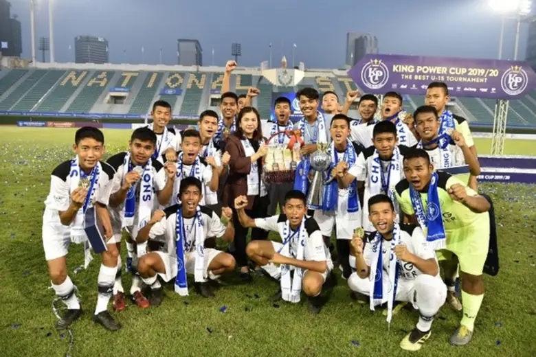 นางสาวจิตรลดา กวีวัฒนา ผู้จัดการฝ่ายการตล...