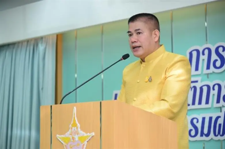 ร้อยเอก ธรรมนัส พรหมเผ่า รัฐมนตรีช่วยว่าก...