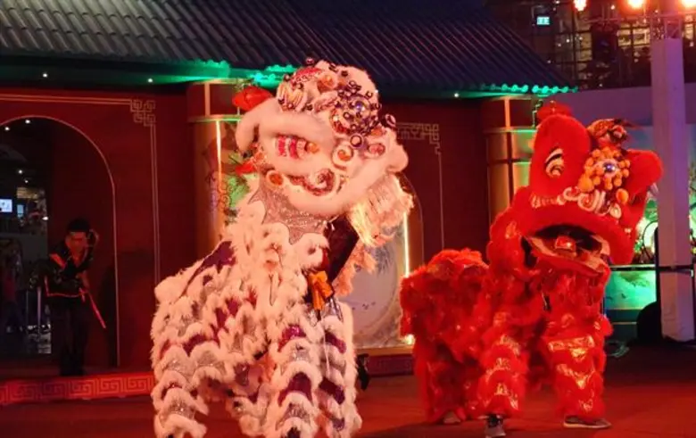 เจเจ – กฤษณภูมิ ส่งมอบความสุข และความมงคล ฉลองตรุษจีนปีหนูทองในงาน “เมกา วันเดอร์ฟูล ไชนีส นิวเยียร์ 2020” ณ เมกาพลาซ่า ชั้น 1 ศูนย์การค้าเมกาบางนา