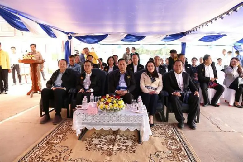 รัฐมนตรีช่วยว่าการกระทรวงมหาดไทย ลงพื้นที่จังหวัดบึงกาฬ ติดตามการดำเนินโครงการก่อสร้างเขื่อนป้องกันตลิ่งริมแม่น้ำสงคราม