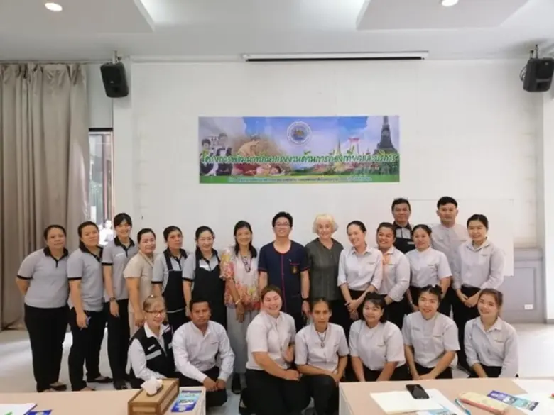 ภาพข่าว: สำนักงานพัฒนาฝีมือแรงงานสุโขทัย ดำเนินการฝึกอบรมหลักสูตรการฝึกยกระดับฝีมือ สาขา ภาษาอังกฤษสำหรับพนักงานบริการด้านการท่องเที่ยว 30 ชั่วโมง