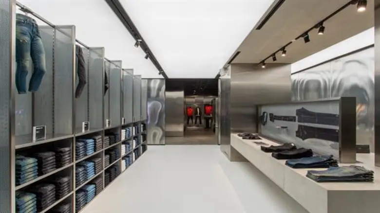 ความเป็นตัวตนของตัวเอง และมุมมอง ถูกถ่ายทอดผ่านแคมเปญ #WhatIsYourCPS : Creativity, Passion, Self กับ CPS CHAPS