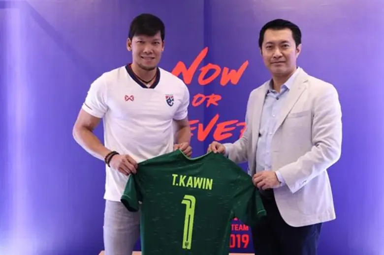 บริษัท วอริกซ์ สปอร์ต จำกัด แบรนด์เสื้อผ้...