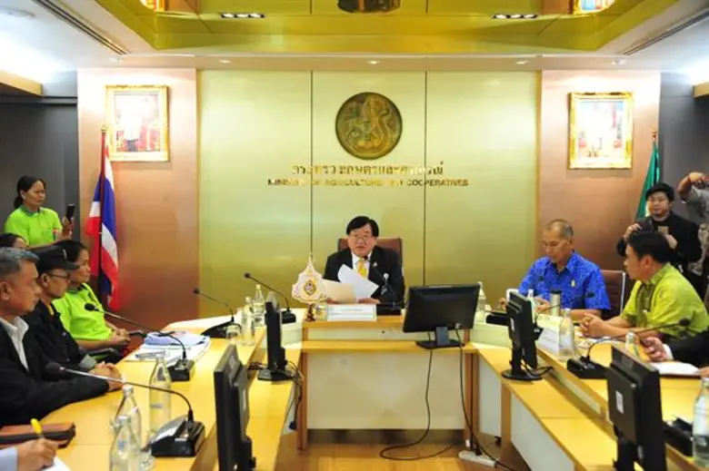 นายประภัตร โพธสุธน รัฐมนตรีช่วยว่าการกระท...