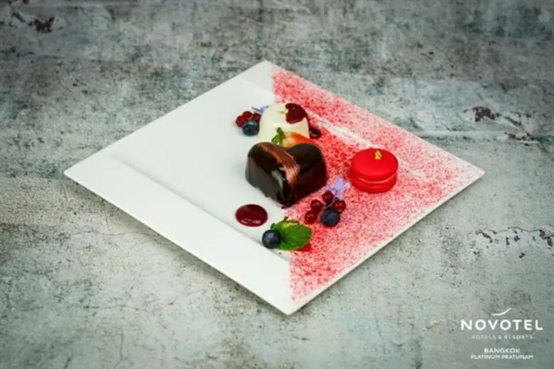 ฉลองวันแห่งความรักที่โรงแรมโนโวเทล กรุงเทพ แพลทินัม ประตูน้ำ