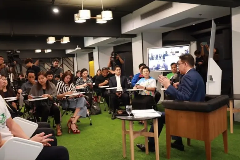 ภาพข่าว: “พุทธิพงษ์” พบสื่อมวลชนแจงผลสำเร็จหลังโรดโชว์สหรัฐอเมริกา