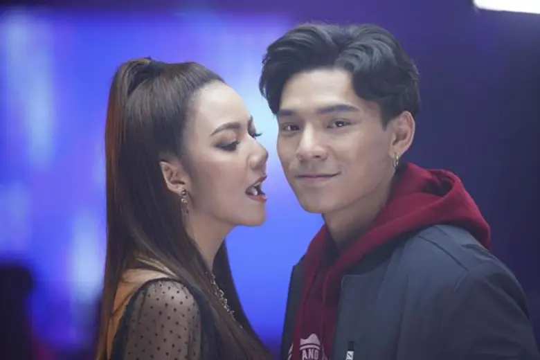 ตัวแม่มาแล้ว! “จ๊ะ อาร์สยาม” พร้อม MV ใหม่ “ไร้ยางอาย” ไม่ใช่คำด่า! แต่เป็นคำถามแรงแทนใจผู้หญิง