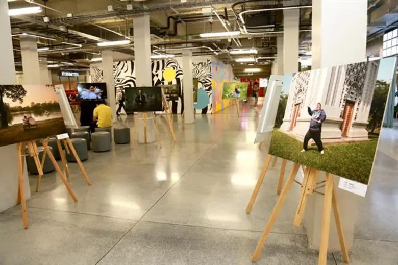 The Fighters Project (เดอะ ไฟท์เตอร์ โปรเจค) งานนิทรรศการภาพถ่ายและหนังสือ รวบรวมรายได้จากการจำหน่ายมอบให้มูลนิธิพัฒนาคนพิการไทย