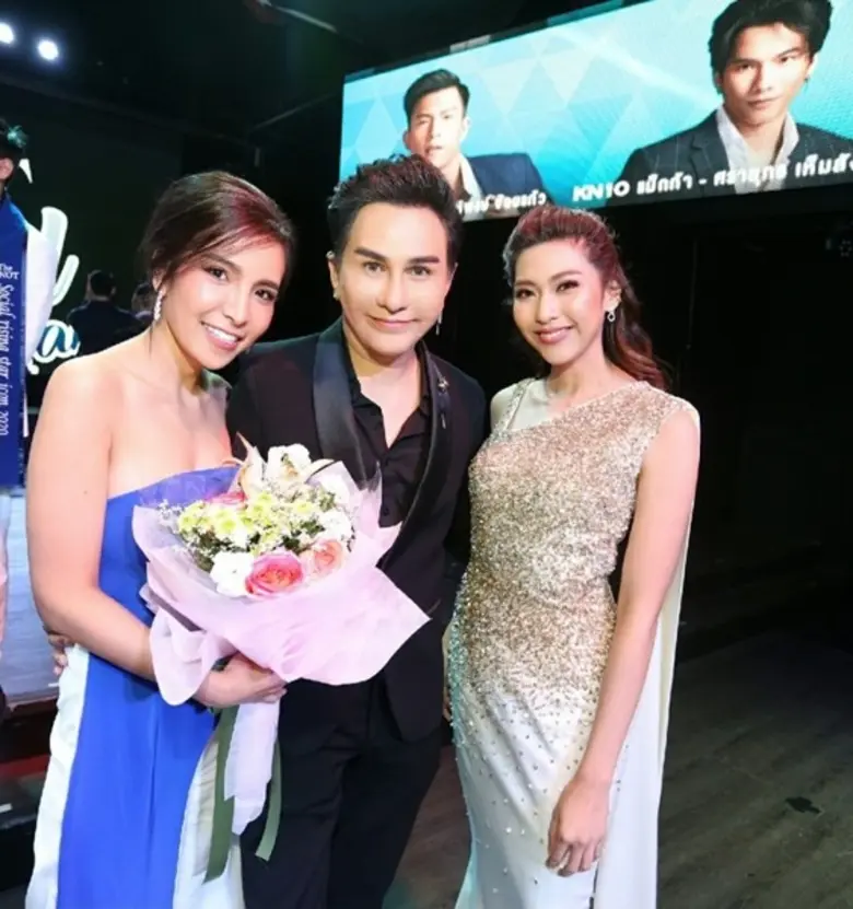 ยิ่งใหญ่อลังการ จบการประกวดไปแล้ว เวทีค้น...