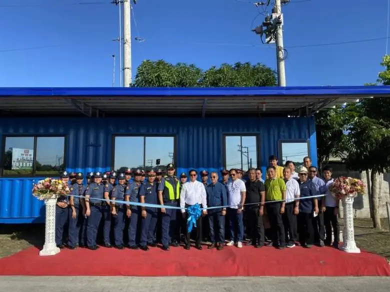 นายสกล ชีวะโกเศรษฐ รองประธานกรรมการ บริษั...