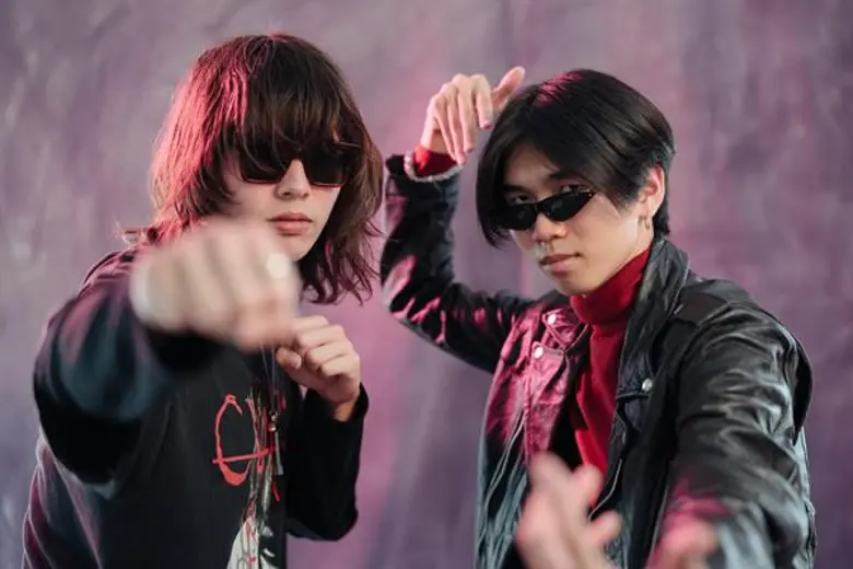 สองคู่หู Dept ประชดประชันจัดเต็มใน Gossip เพลงใส่ร้ายจังหวะสนุกๆจาก EP - Super contrast