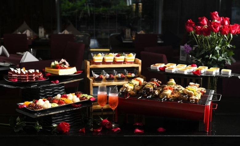 ห้องอาหารซิตี้ บิสโทรจัดโปรโมชั่นอาหารสำห...