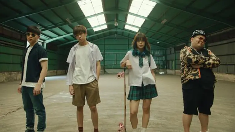 สนั่นโซเชียล ทีมแม่กำลังมา! หลังปล่อยทีเซอร์แรก “Mother Gamer เกมเมอร์ เกมแม่” “อ้อม พิยดา” ผนึกแก๊งเกรียน “เติร์ด-วี”  ถล่มป้อมลูกชาย “ต้นหน”