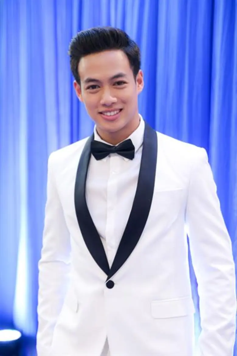 หลังจากที่เคยฝากฝีไม้ลายมือ ทั้งโชว์เล่น ...