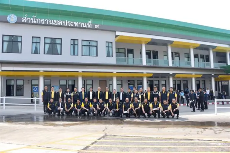 นายเฉลิมชัย ศรีอ่อน รัฐมนตรีว่าการกระทรวง...