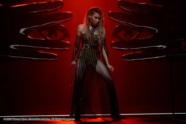 10 เกร็ดหนังสุดจี๊ด เตรียมพร้อมเปิดตัวทีมนกผู้ล่าสุดจ๊าบใน Birds of Prey 6 ก.พ.นี้!!