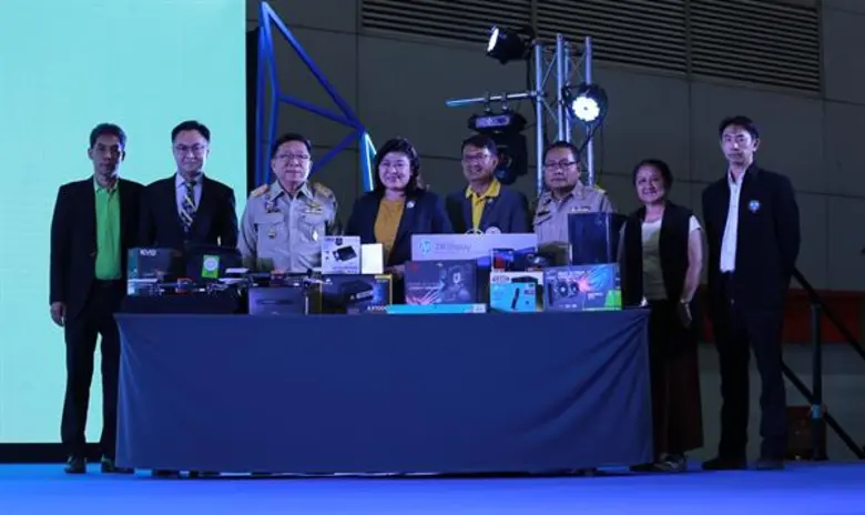 “วช.” ส่งมอบ “โดรน” ให้กรมอุทยานฯ ทำแผนที่ 3 มิติ –เฝ้าระวังพื้นที่ป่าถูกบุกรุกเพิ่ม