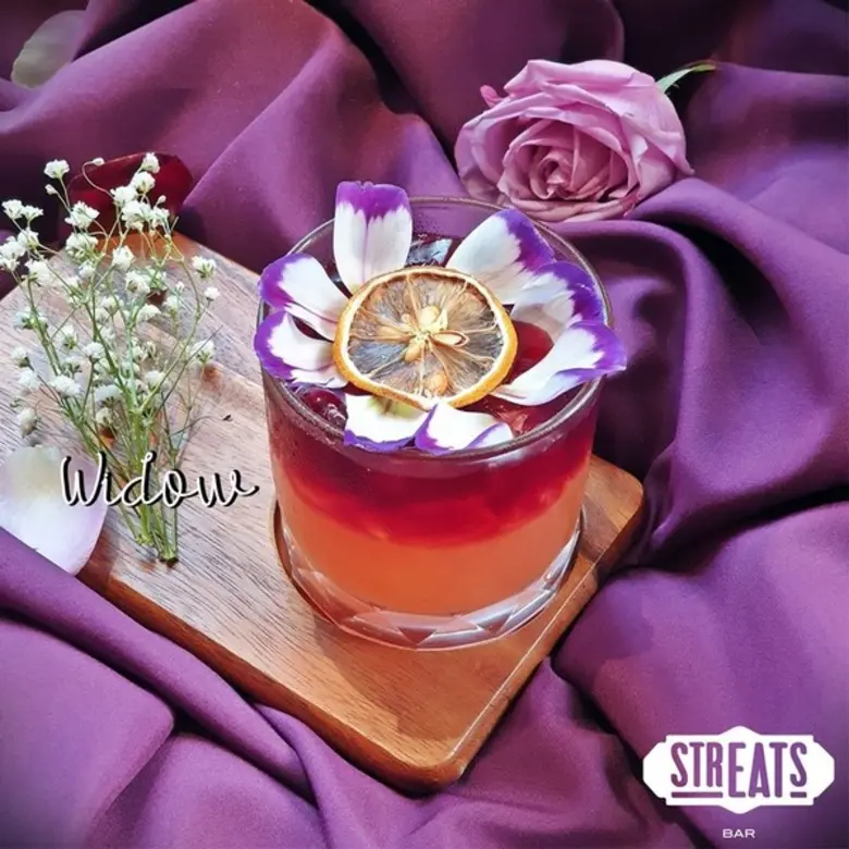 แบล็ค วาเลนไทน์ ซิกเนเจอร์ ดริงก์