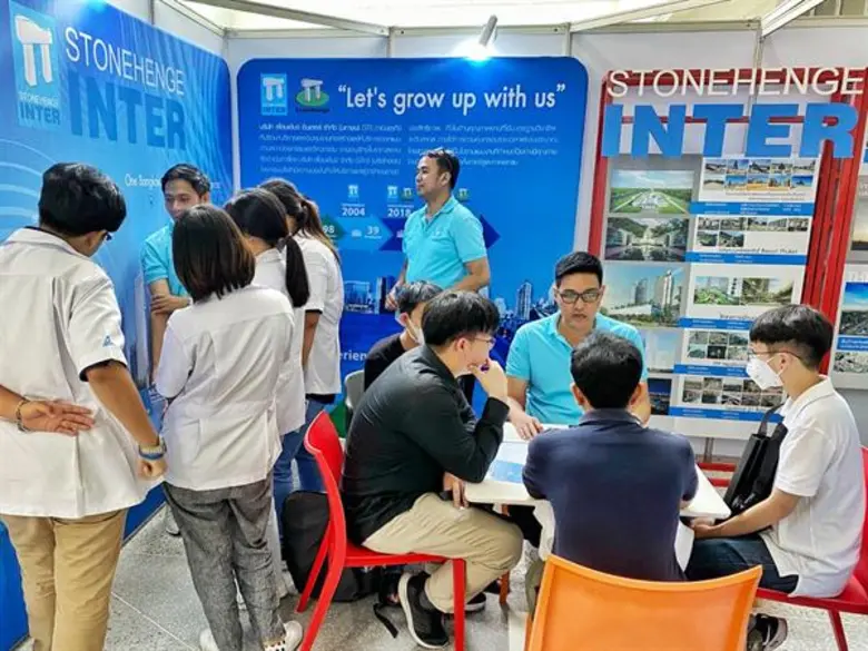 STI ออกบูธงาน มจธ. เฉลิมฉลองวาระครบ 60 ปี