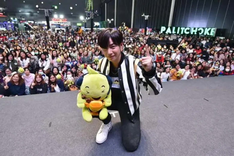 “เป๊ก ผลิตโชค” นำทีม เอสบี ไฟว์-คริส-สิงโต ระเบิดความมันส์ ในงาน “Thailand Game Expo by AIS eSports” มหกรรมเกมและอุปกรณ์เกมมิ่งที่ใหญ่ที่สุดของประเทศไทย