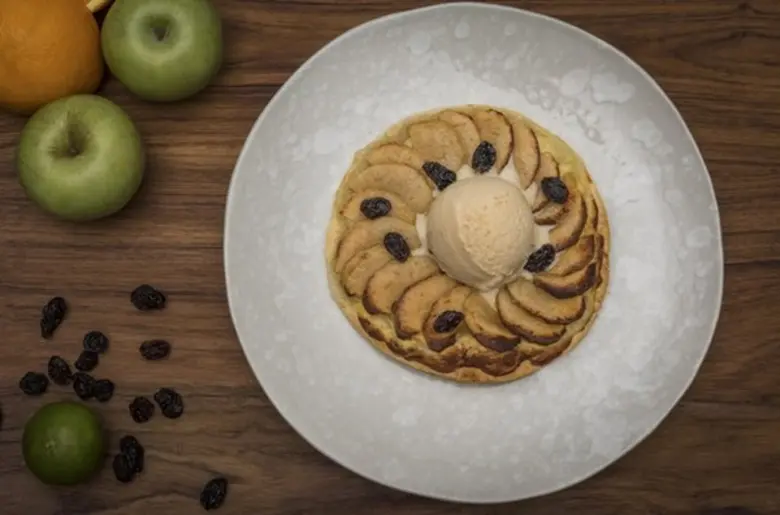 เฉลิมฉลองวันวาเลนไทน์ ที่ห้องอาหารอัลบริเซียส์! ชาเทรียม เรซิเดนซ์ สาทร กรุงเทพฯ