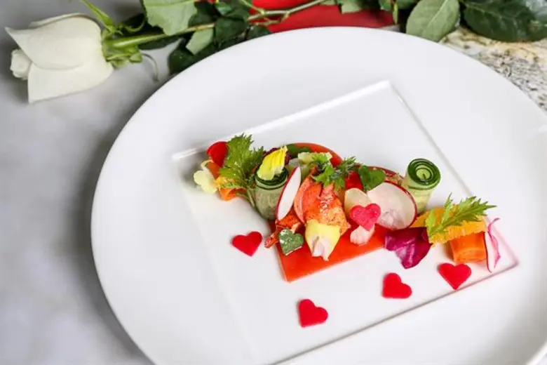 โรงแรมแชงกรี-ลา กรุงเทพฯ ขอเชิญทุกท่านมาร...