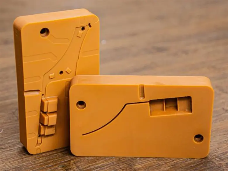 บริษัทเฮงเค็ล แห่งเยอรมนี และบริษัทฟอร์ติ...