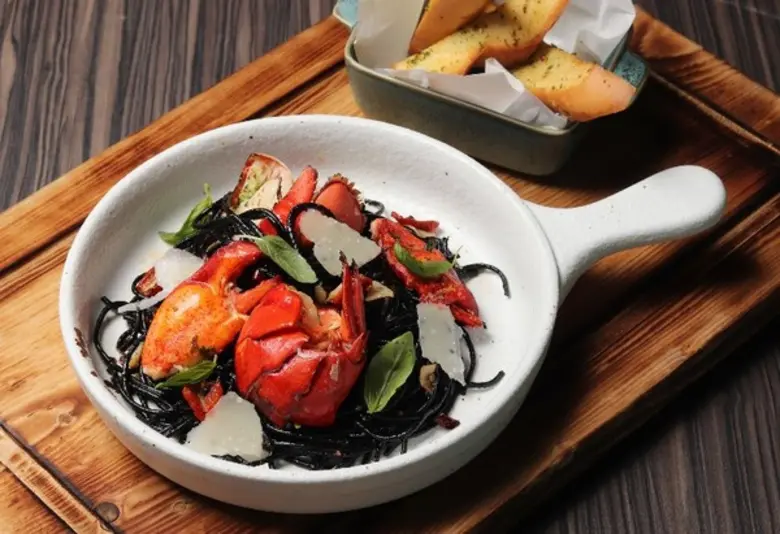 'แคนาเดียนล็อบสเตอร์’ ความอร่อยสุดพรีเมียมรอคุณอยู่ ณ ฮอไรซัน โรงแรมฮิลตัน พัทยา