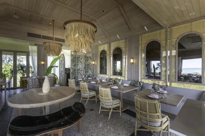 14 กุมภาพันธ์ 2563 ให้คุณตกหลุมรักอีกครั้ง ณ “ห้องอาหารล่องใต้” บนเกาะส่วนตัวสุดหรู โรงแรม เคป ฟาน เกาะสมุย จ.สุราษฎร์ธานี