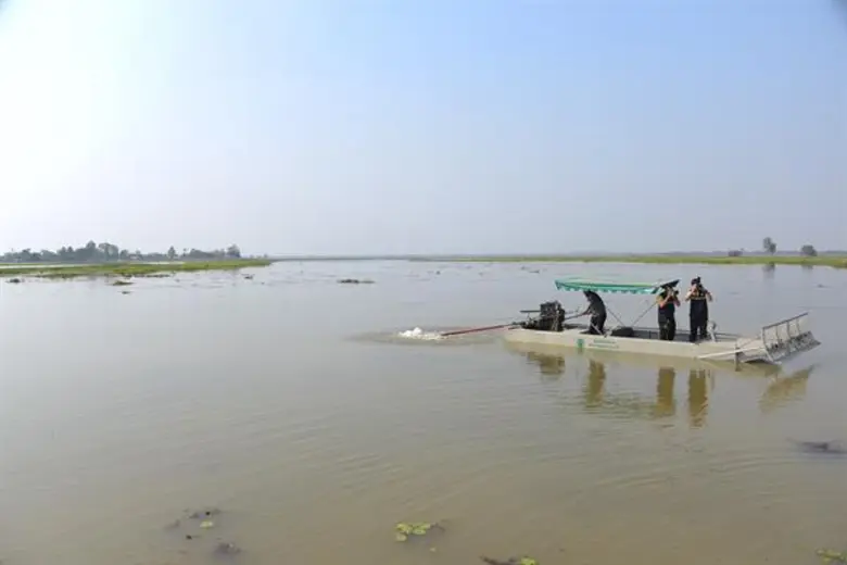 รมว.เฉลิมชัย ติดตามสถานการณ์น้ำและการบริหารจัดการน้ำในพื้นที่จังหวัดอุบลราชธานี หวังเพิ่มพื้นที่กักเก็บน้ำ เพื่อให้เกิดประโยชน์อย่างยั่งยืน